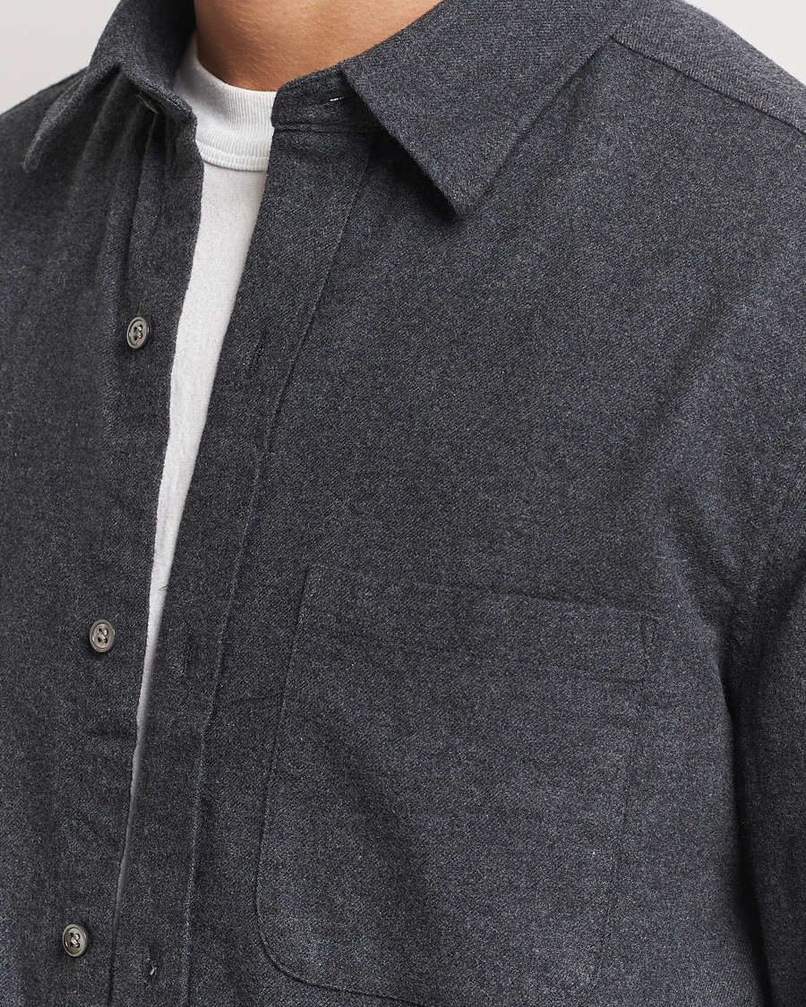 Uomini | Camicie | A Day's March | Newark Flannel Shirt Charcoal