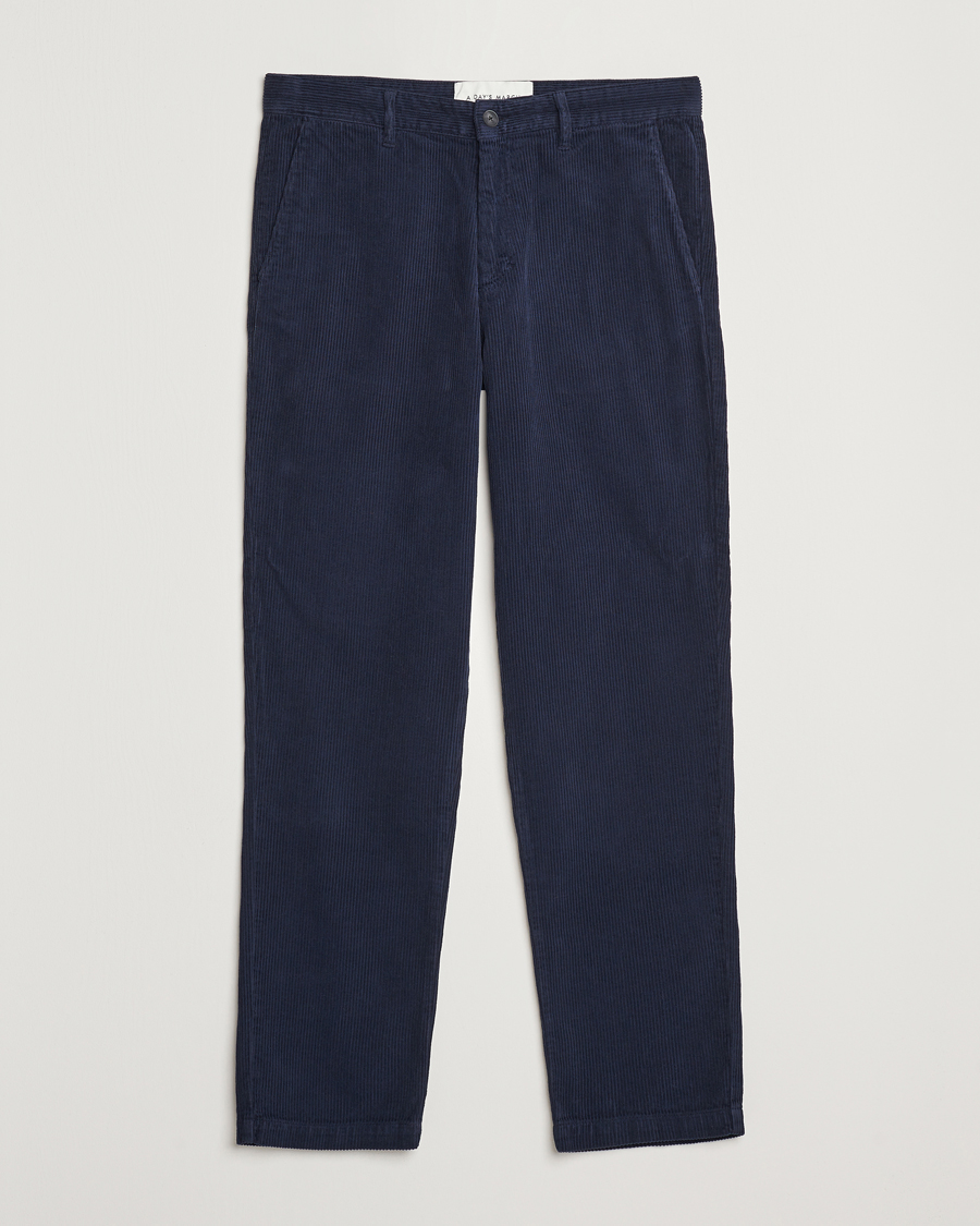 Uomini | Pantaloni | A Day's March | Miller Corduroy Trousers Navy