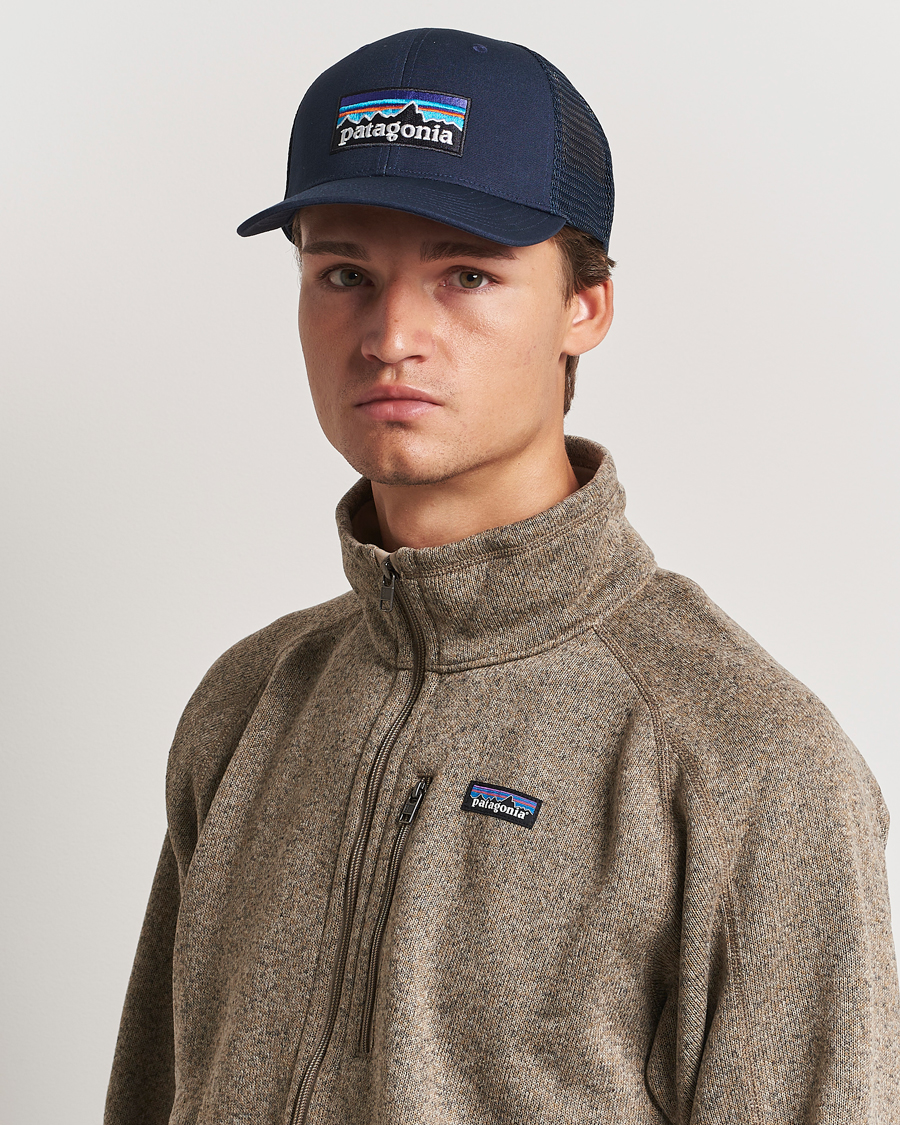 Uomini | Cappelli & Berretti | Patagonia | PatagoniaP-6 Logo Trucker HatNew Navy
