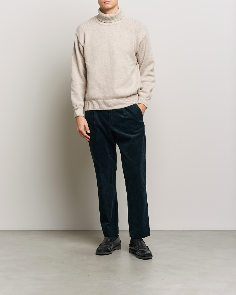 Uomini | Pantaloni | NN07 | Bill Pleated Corduroy Pants Navy Blue