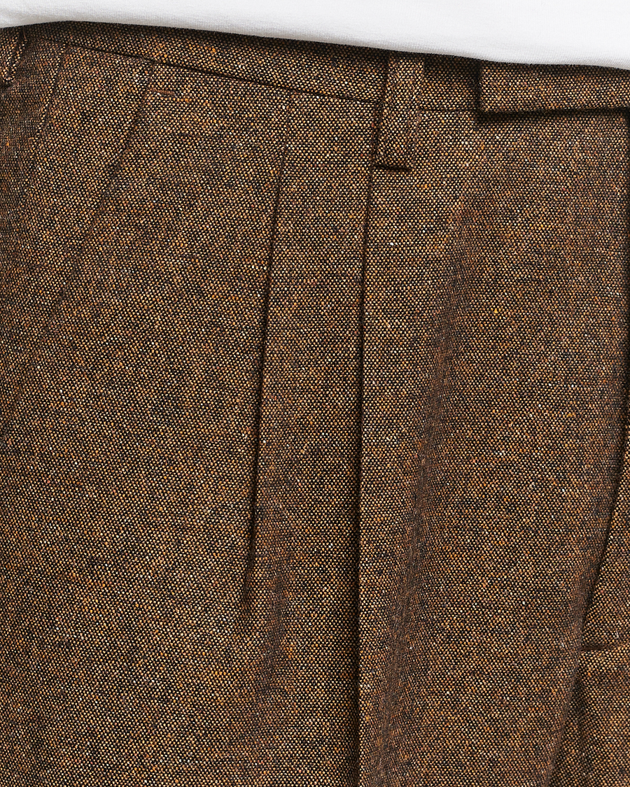 Uomini | Pantaloni | NN07 | Fritz Wool Pleated Trousers Orange Brown
