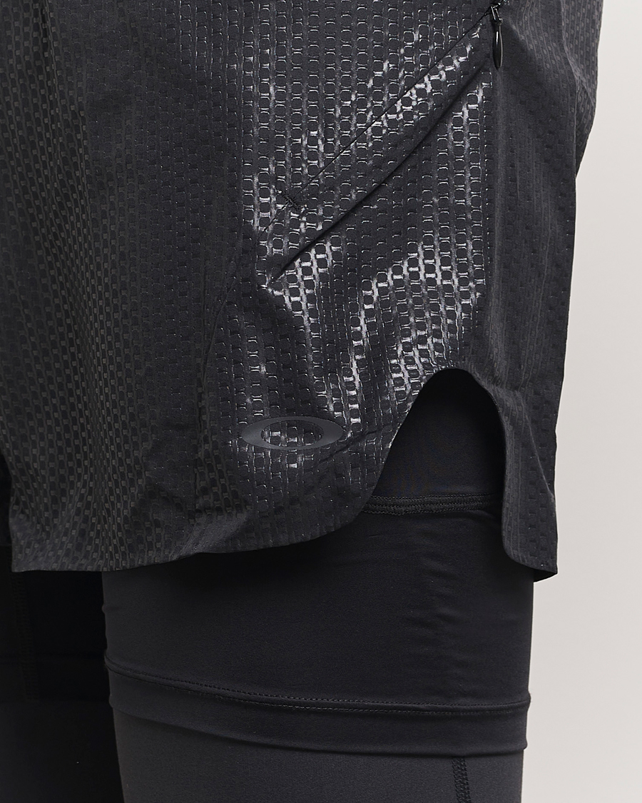 Uomini | Pantaloncini | Oakley | Pursuit Pro 6' 2in1 Shorts Blackout