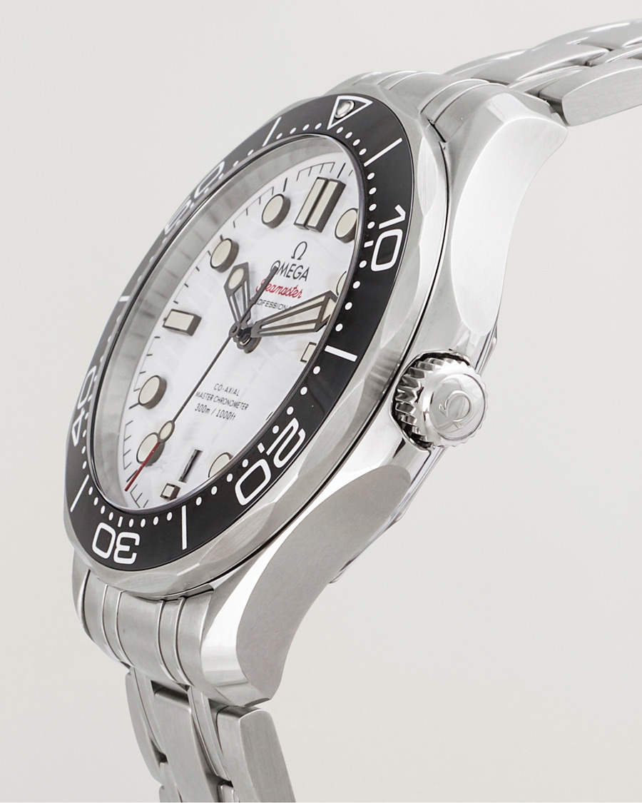 Uomini | Omega Pre-Owned Seamaster Diver 300M Silver | Omega Pre-Owned | Seamaster Diver 300M Silver