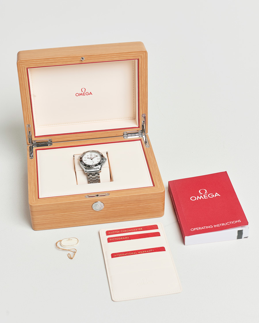 Uomini | Omega Pre-Owned Seamaster Diver 300M Silver | Omega Pre-Owned | Seamaster Diver 300M Silver