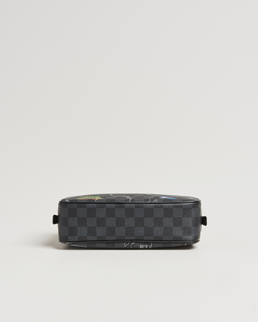 Uomini | Louis Vuitton Pre-Owned Renaissance Trousse Toilette Bag | Louis Vuitton Pre-Owned | Renaissance Trousse Toilette Bag