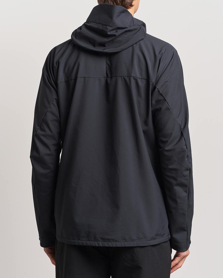 Uomini | Giacche | Houdini | Pace Softshell Jacket True Black