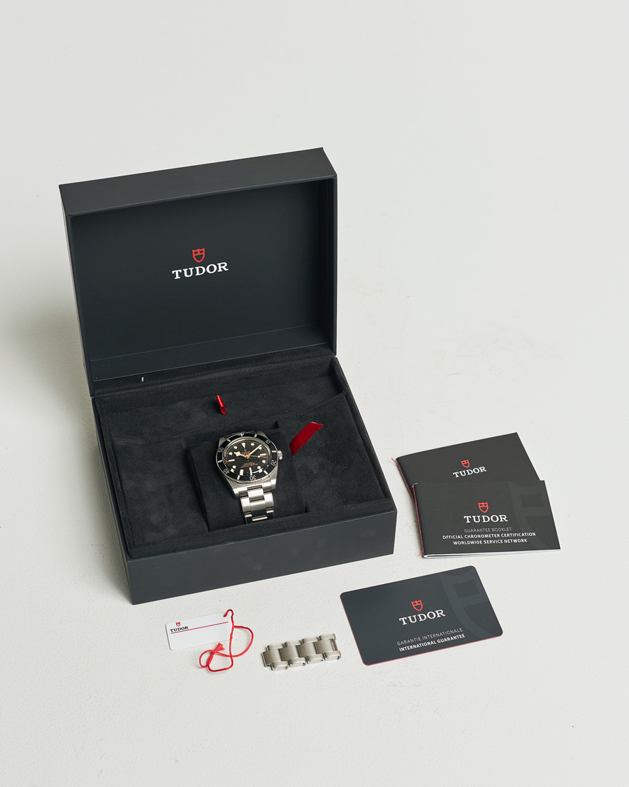 Uomini | Tudor Pre-Owned Black Bay 54 | Tudor Pre-Owned | Black Bay 54