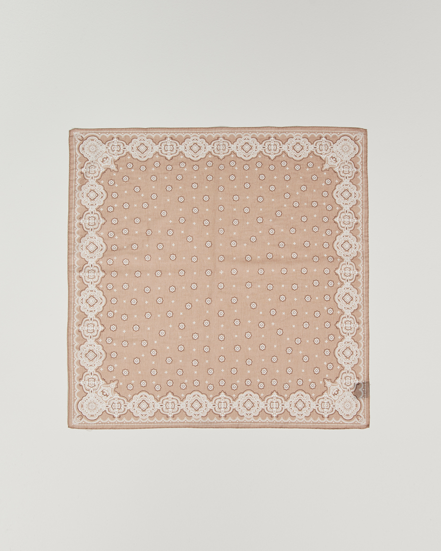 Uomini | Amanda Christensen Cotton Voilé Printed Medallion Bandana Sand | Amanda Christensen | Cotton Voilé Printed Medallion Bandana Sand