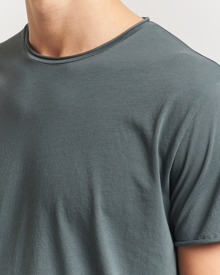 Uomini | T-shirt | Filippa K | Roll Neck Crew Neck T-Shirt Green Grey