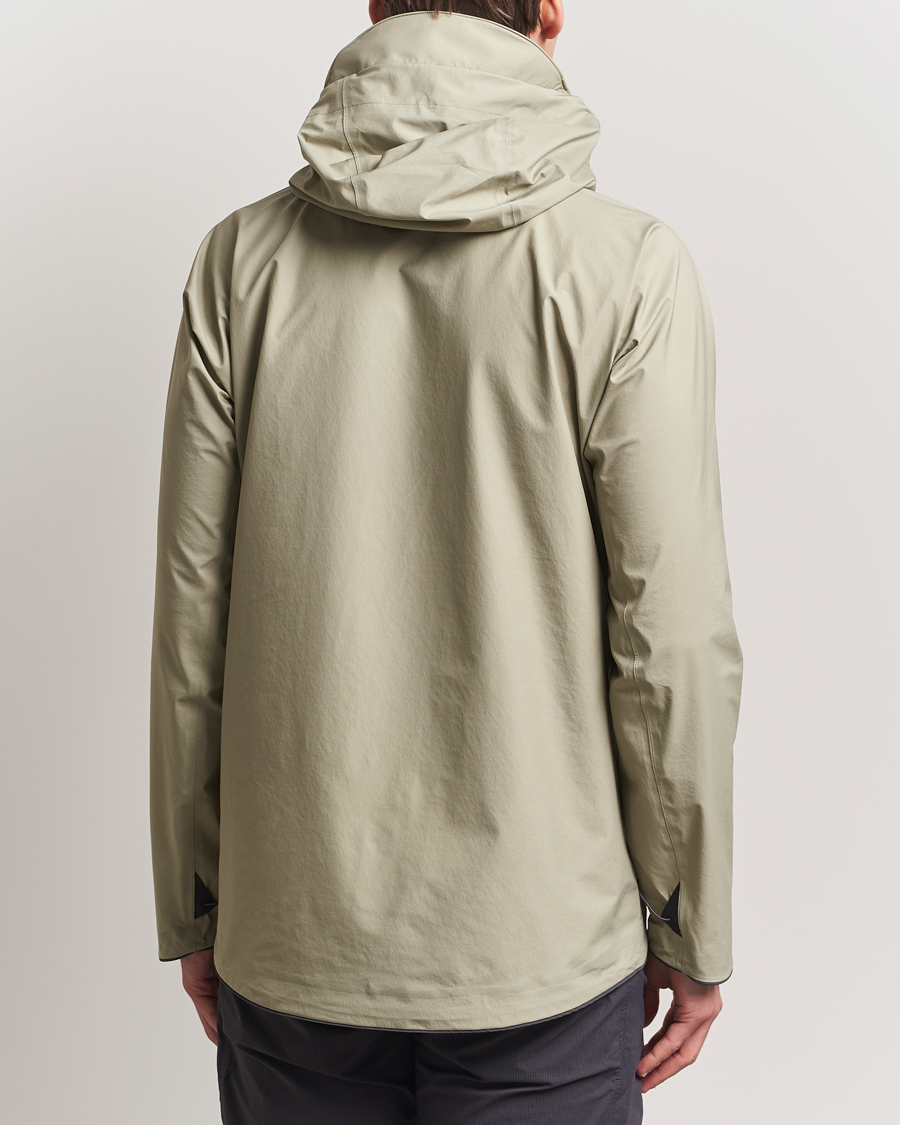 Uomini | Giacche | Klättermusen | Asynja Lightweight Waterproof Jacket Silver Green