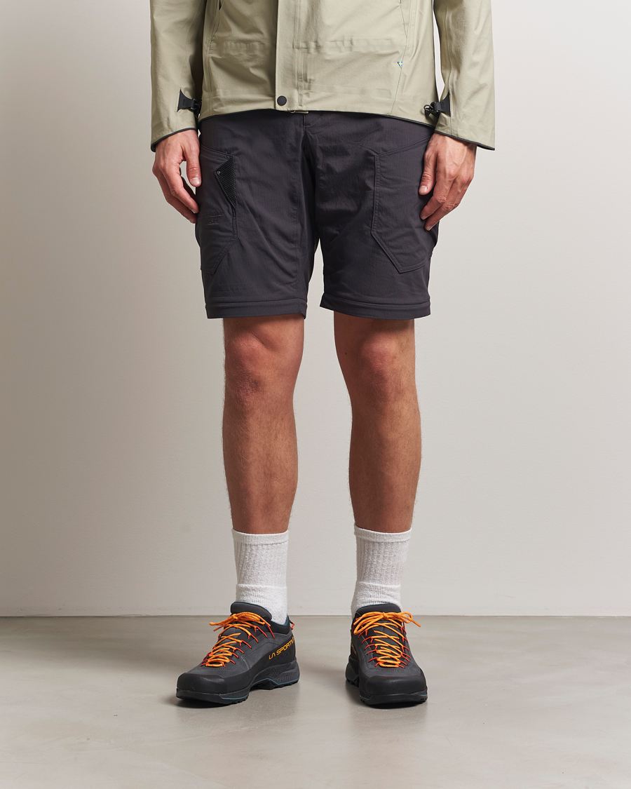 Uomini | Pantaloni | Klättermusen | Jorid Zip Off Pants Raven