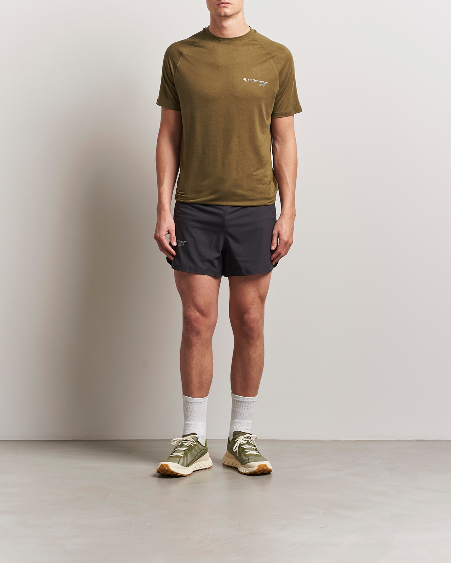 Uomini | Pantaloncini | Klättermusen | Bele Running Shorts Raven