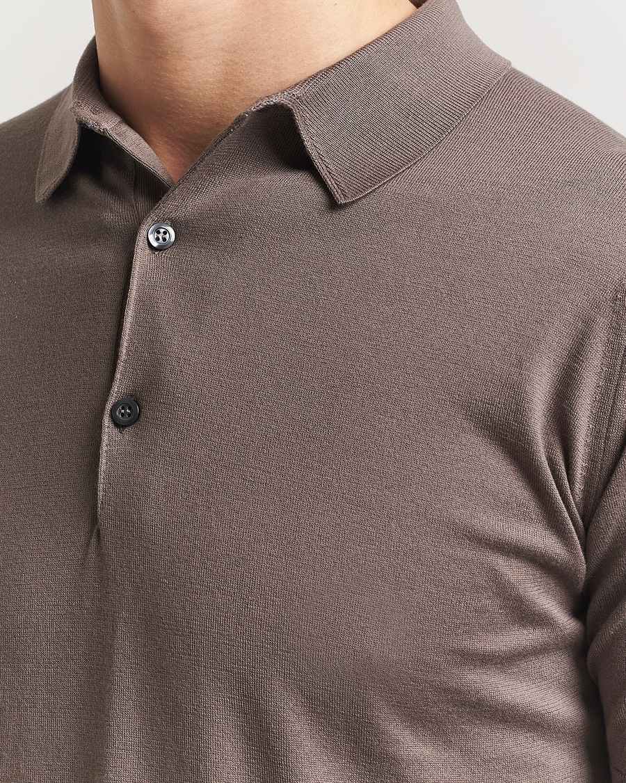 Uomini | Polo | John Smedley | Adrian Slim Fit Sea Island Polo Beige Musk