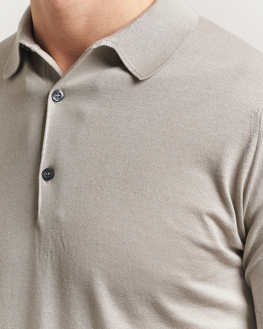 Uomini | Polo | John Smedley | Adrian Slim Fit Sea Island Polo Parchment