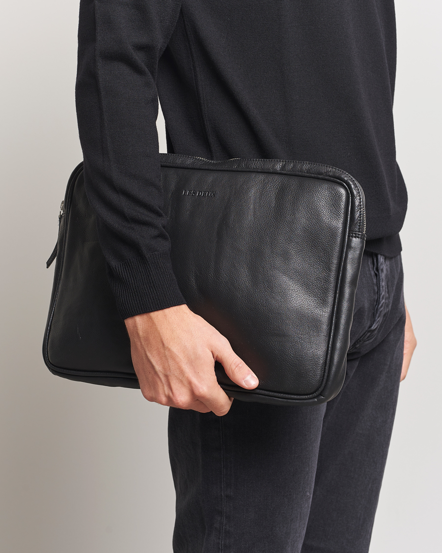 Uomini | Borse | LES DEUX | Leather Laptop Sleeve Black