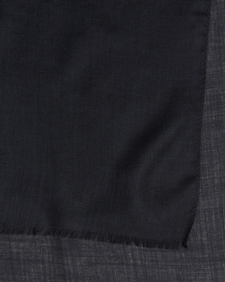 Uomini | Piacenza Cashmere Chic Cashmere Scarf Navy | Piacenza Cashmere | Chic Cashmere Scarf Navy