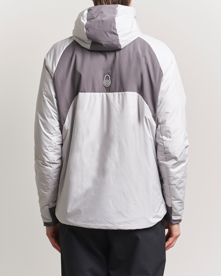 Uomini | Giacche | Sail Racing | Amplitude Primaloft Hooded Jacket Grey