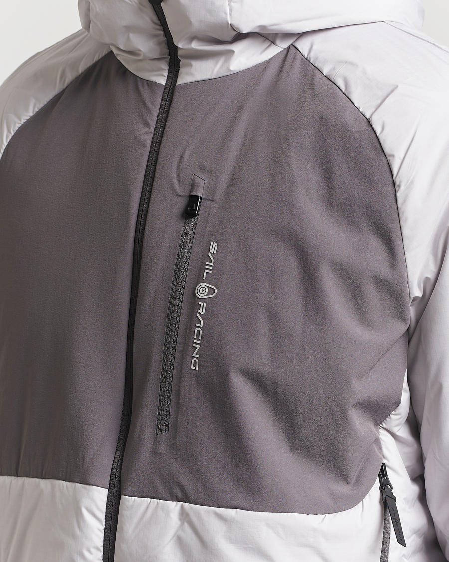 Uomini | Giacche | Sail Racing | Amplitude Primaloft Hooded Jacket Grey