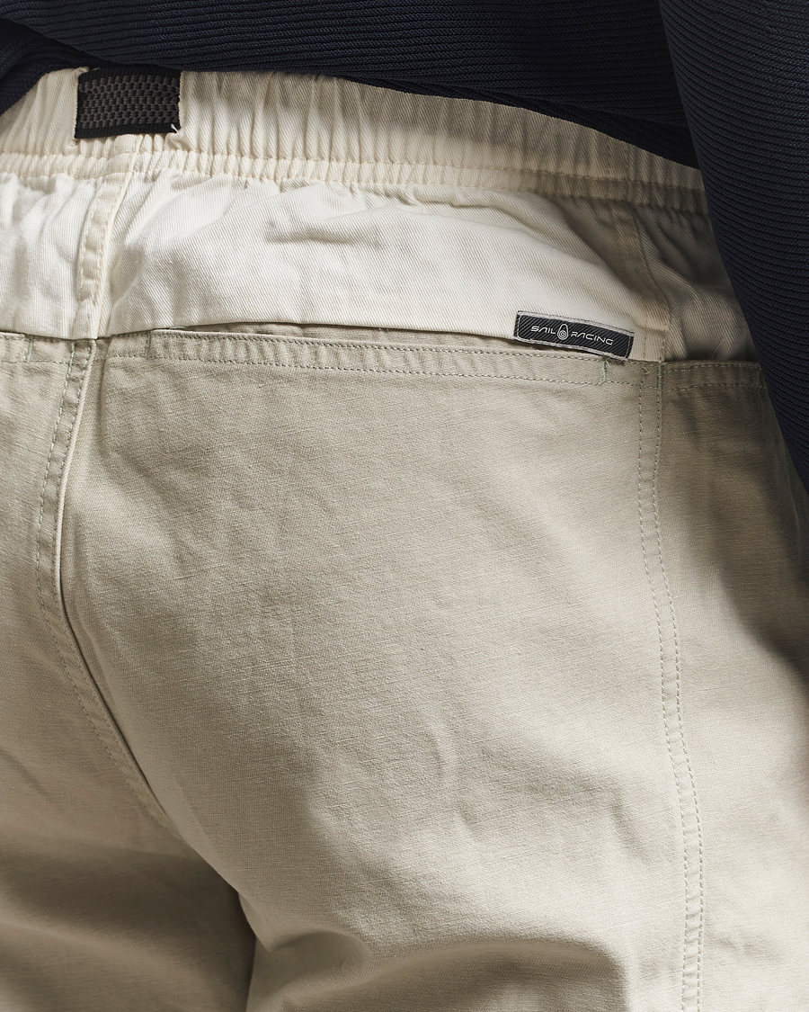 Uomini | Pantaloncini | Sail Racing | Breeze Cotton Twill Blocked Shorts Off White