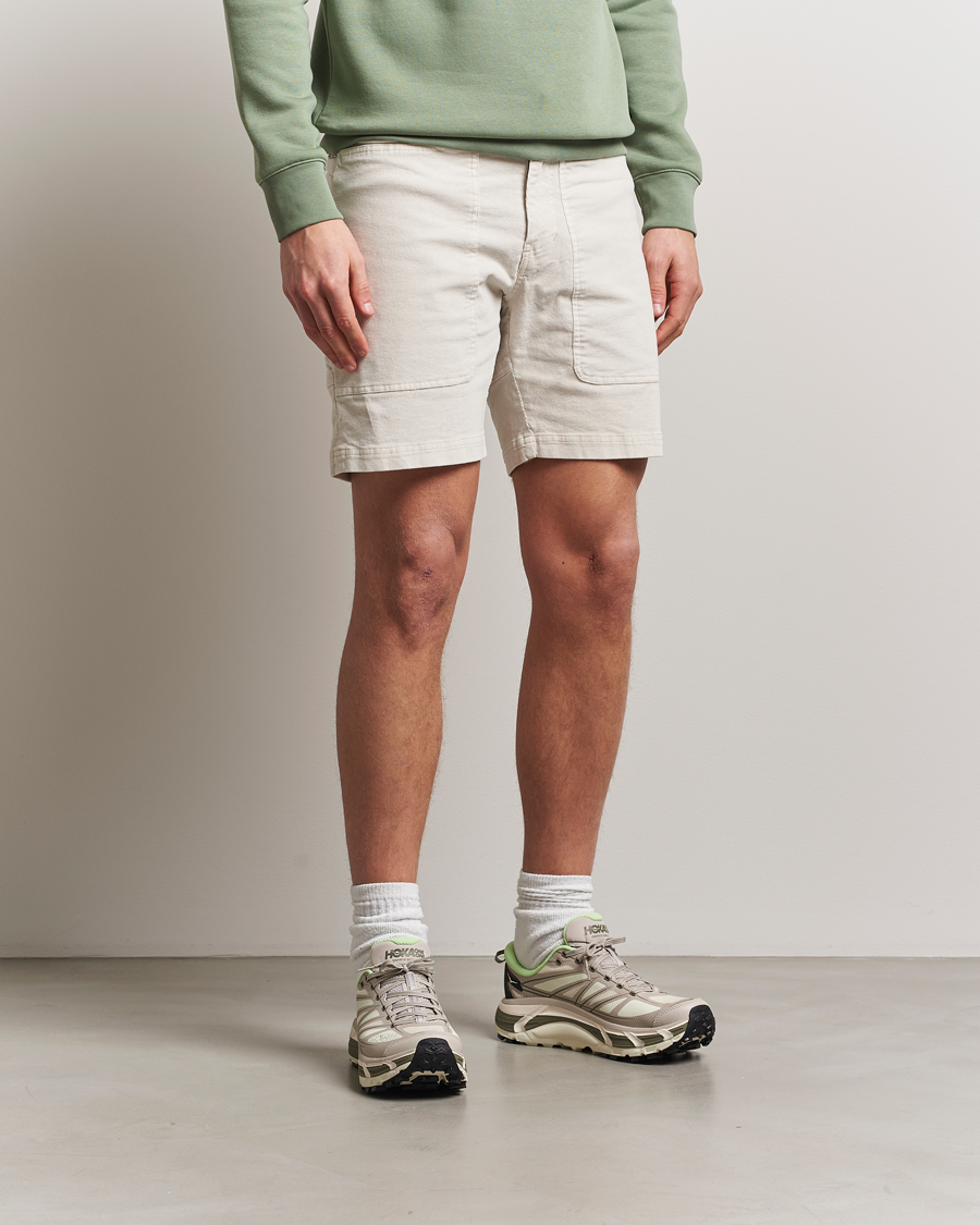 Uomini | Pantaloncini | Sail Racing | Grinder Corduroy Shorts Sand