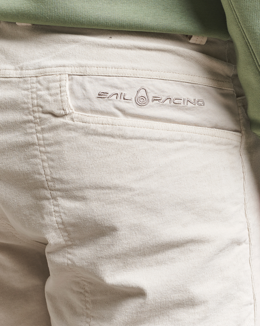 Uomini | Pantaloncini | Sail Racing | Grinder Corduroy Shorts Sand