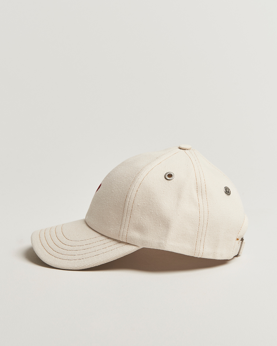 Uomini | AMI Heart Logo Cap White Cream | AMI | Heart Logo Cap White Cream