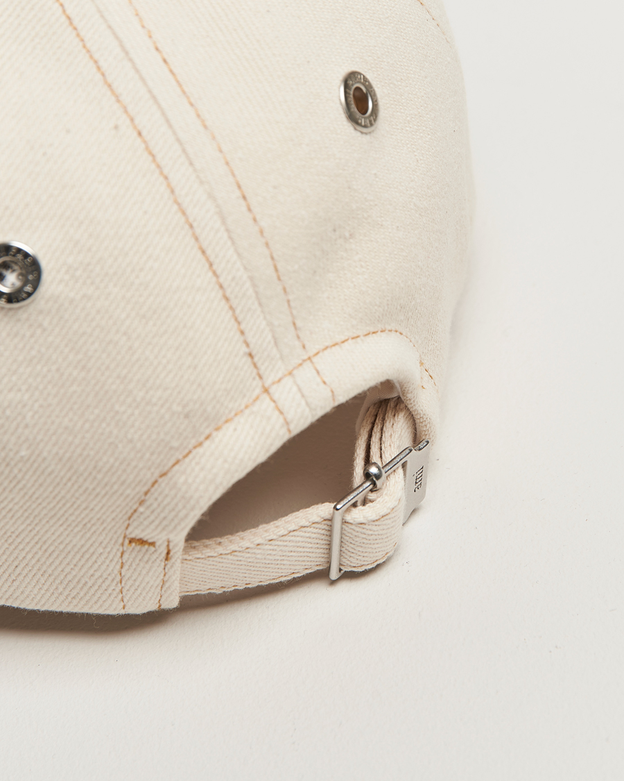 Uomini | AMI Heart Logo Cap White Cream | AMI | Heart Logo Cap White Cream