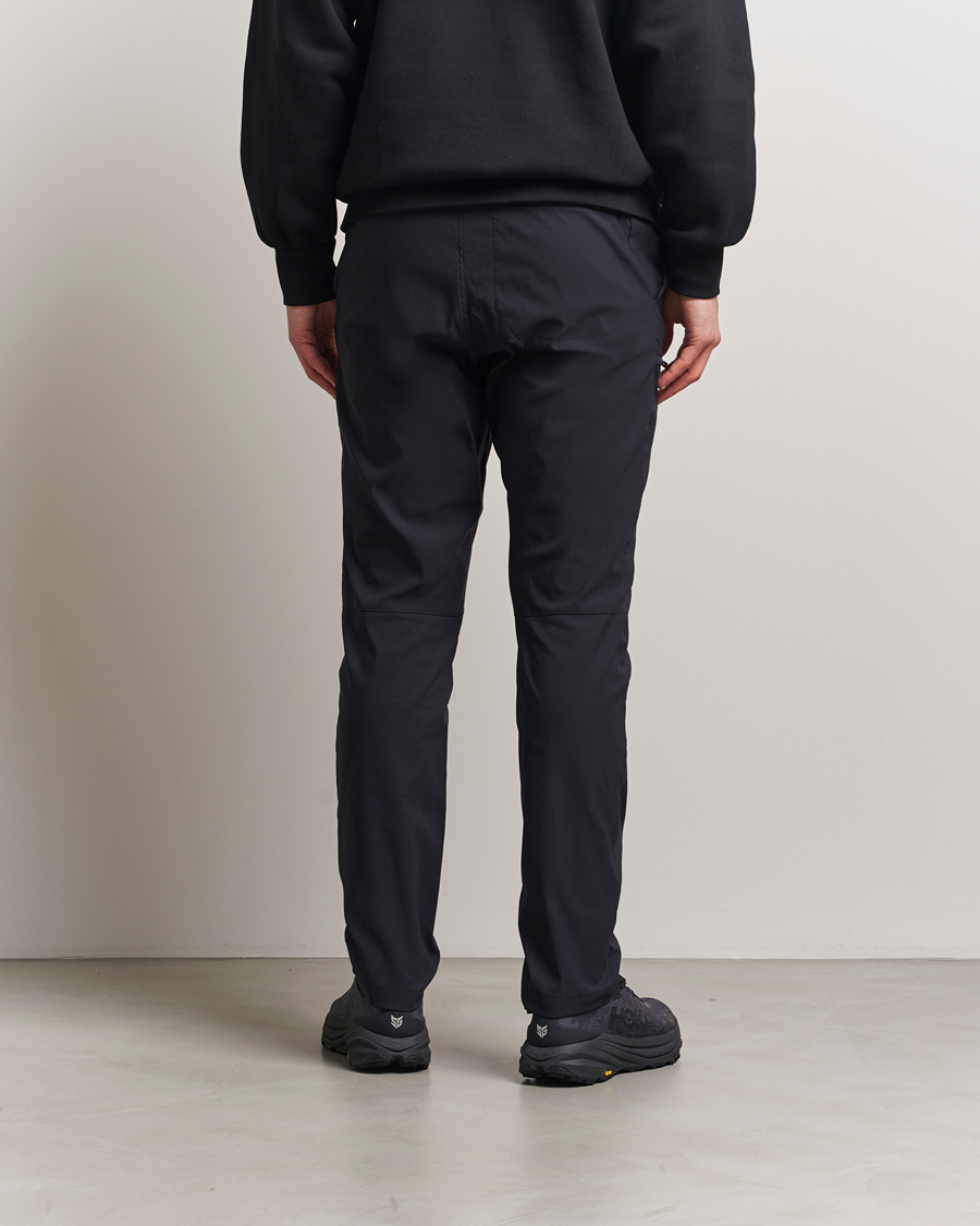 Uomini | Pantaloni | Peak Performance | Iconiq Pants Black