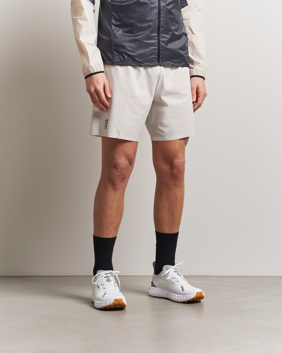 Uomini | Pantaloncini | On | Performance 7 Inch Shorts Silver