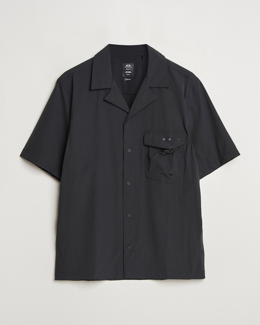 Uomini | Camicie | Oakley | Cuban Collar Short Sleeve Shirt Blackout