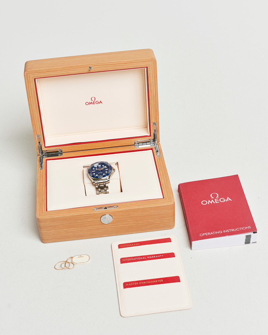 Uomini | Omega Pre-Owned Seamaster Diver 300M Steel Blue | Omega Pre-Owned | Seamaster Diver 300M Steel Blue