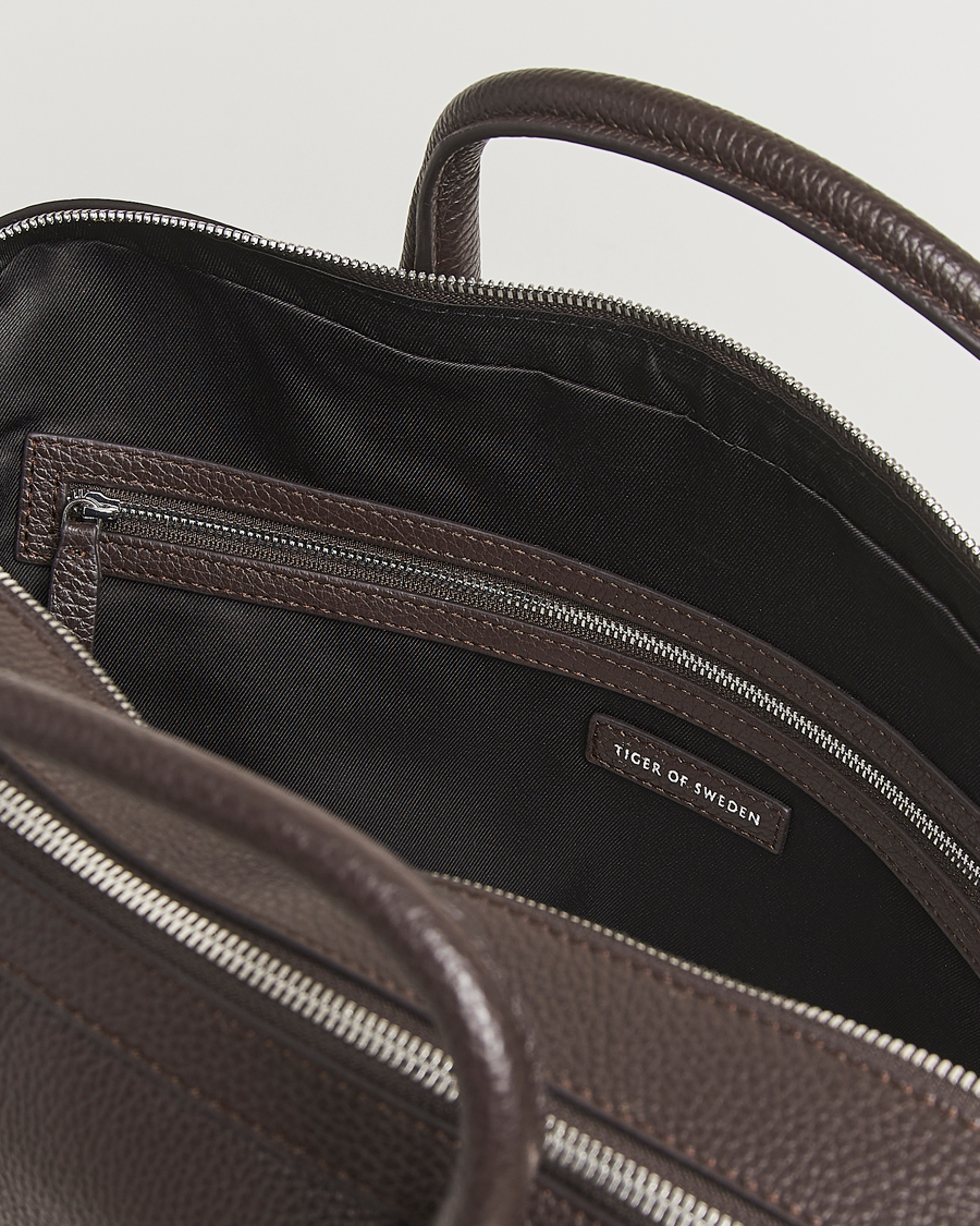 Uomini | Tiger of Sweden Beridare Double Zip Leather Briefcase Dark Brown | Tiger of Sweden | Beridare Double Zip Leather Briefcase Dark Brown