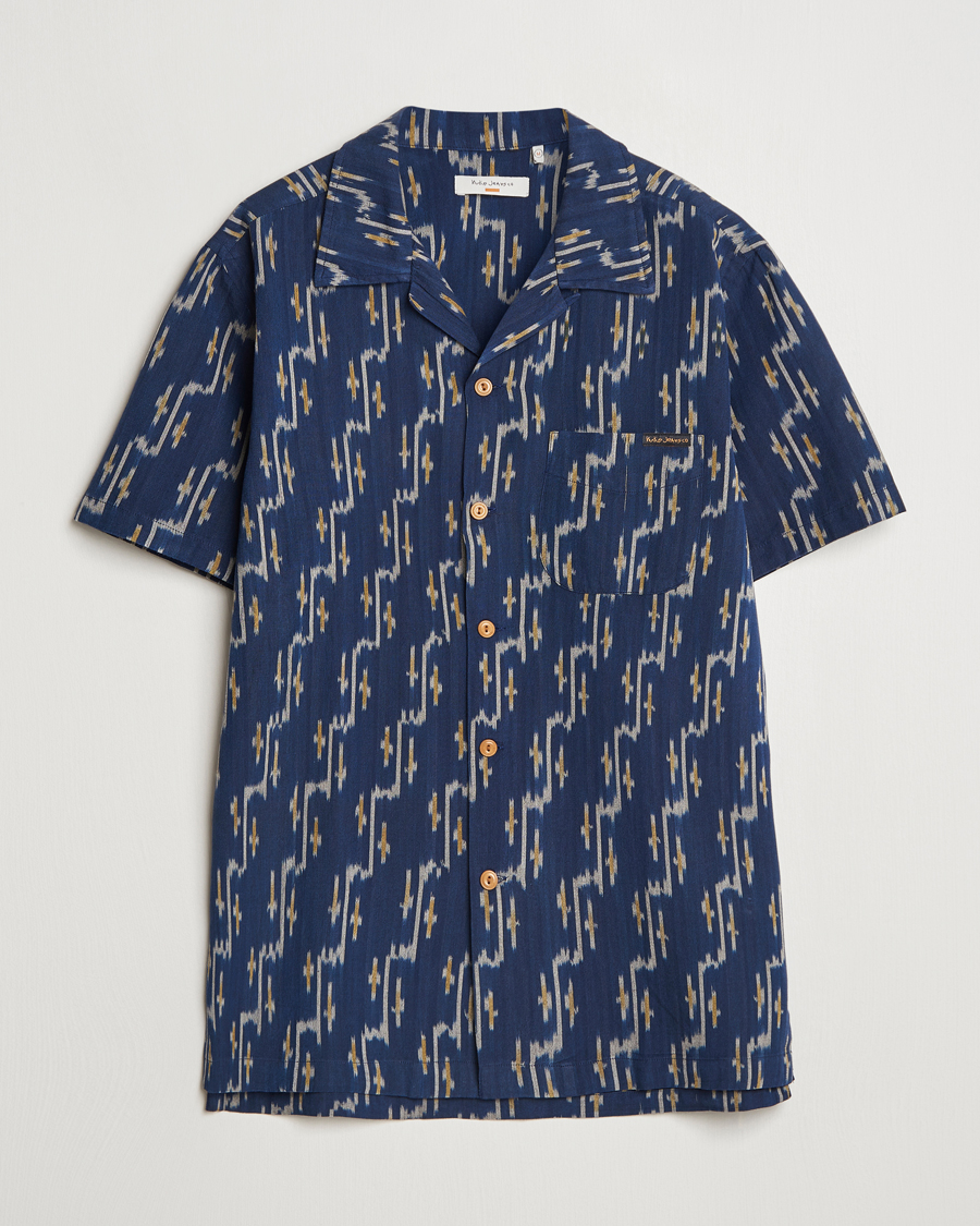 Uomini | Camicie | Nudie Jeans | Arvid Printed Short Sleeve Shirt Blueberry