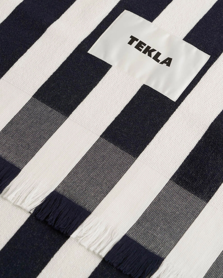Uomini | Tessuti | Tekla | TeklaOrganic Terry Beach TowelCala Stripes
