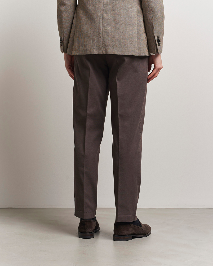 Uomini | Pantaloni | Boglioli | Regular Fit Cotton Chinos Brown