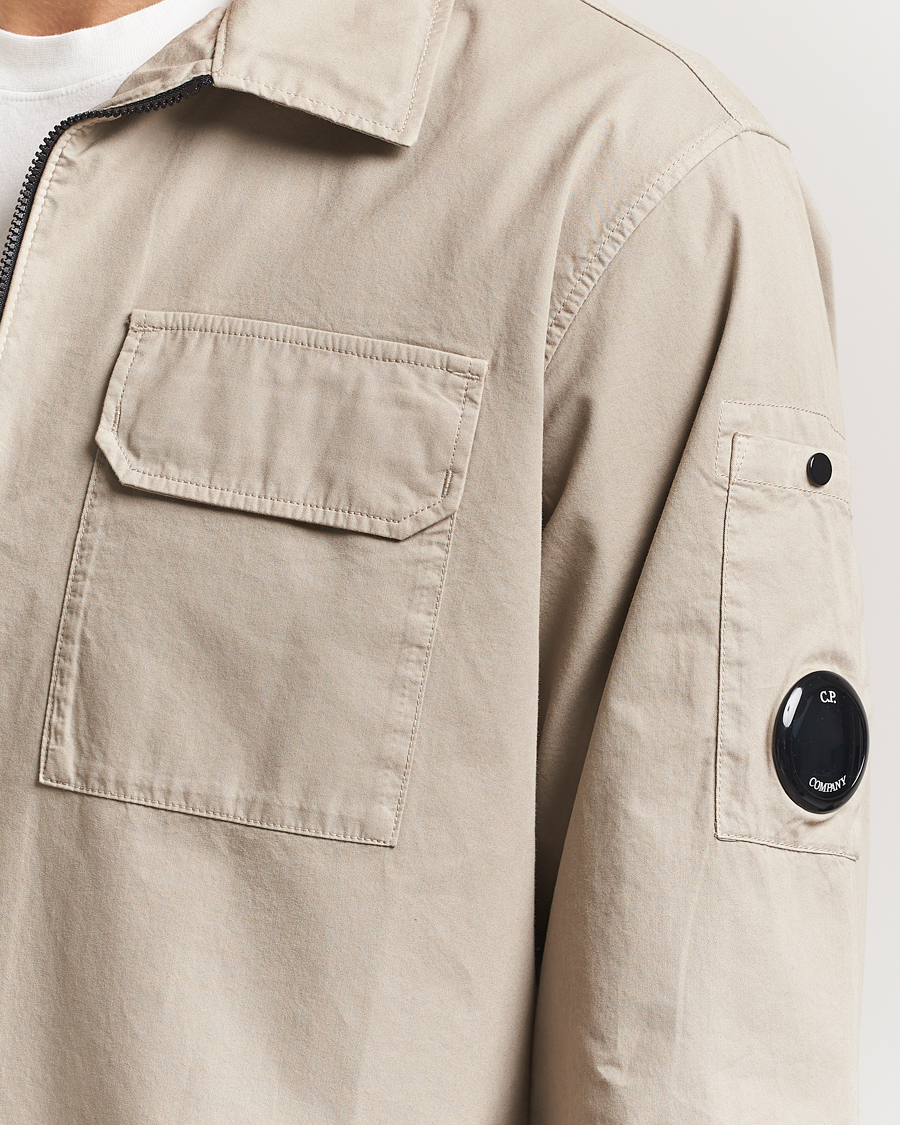 Uomini | Camicie | C.P. Company | Garment Dyed Gabardine Zip Shirt Jacket Beige