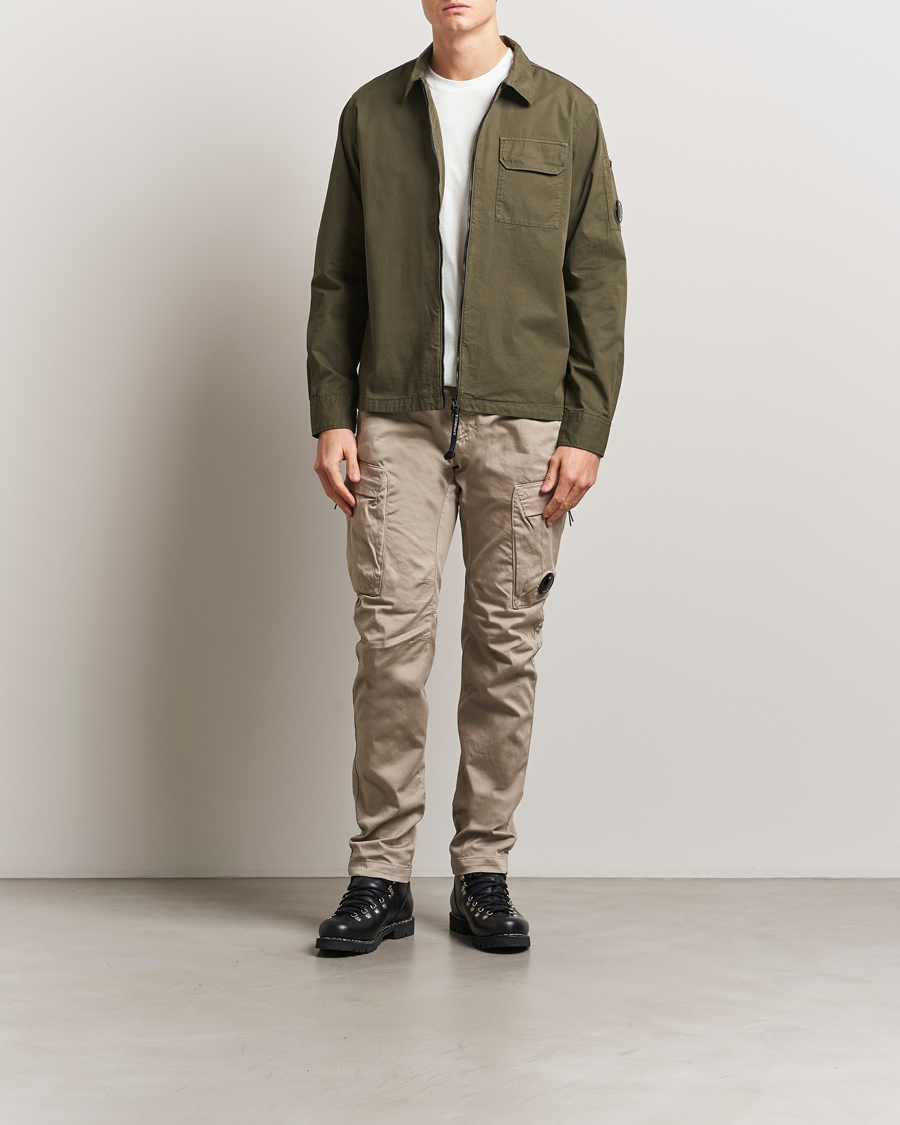 Uomini | Camicie | C.P. Company | Garment Dyed Gabardine Zip Shirt Jacket Olive