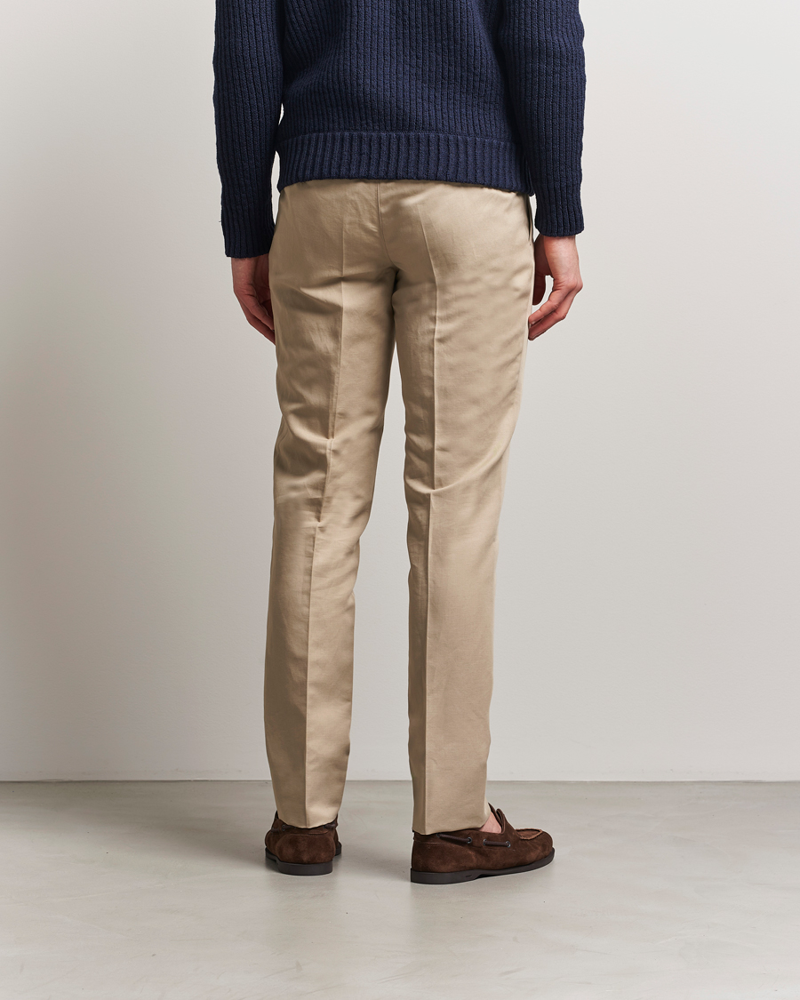 Uomini | Pantaloni | Brioni | Cotton/Linen Pleated Trousers Beige