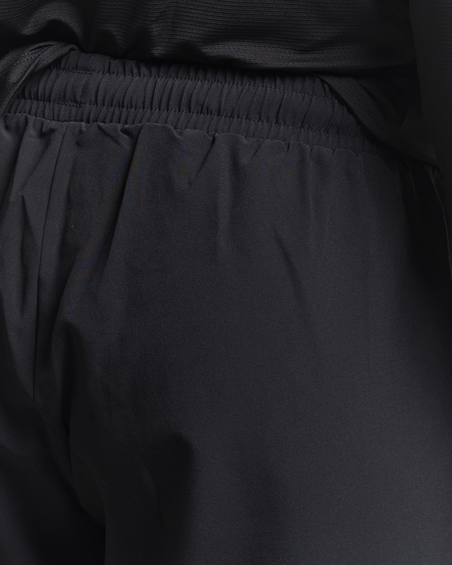 Uomini | Pantaloncini | Falke Sport | Perform Better Shorts Black