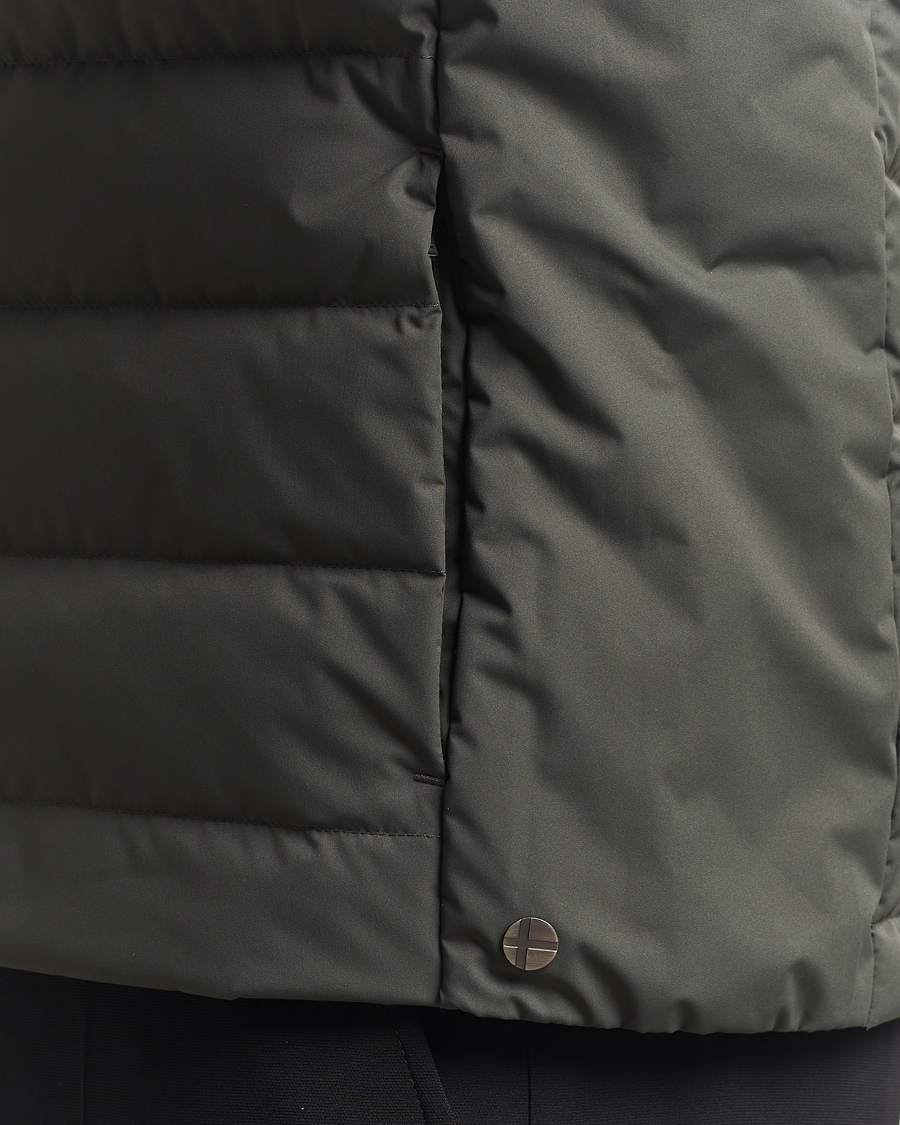 Uomini | Giacche | Scandinavian Edition | Ratio II Lightweight Padded Vest Dark Olive