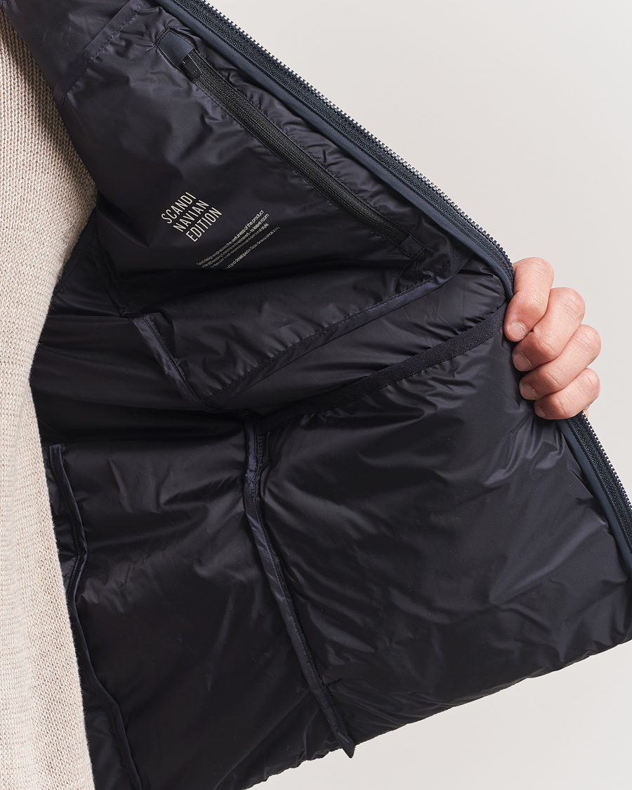 Uomini | Gilet | Scandinavian Edition | Ratio II Down Padded Vest Midnight Blue
