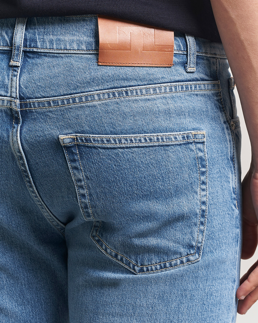 Uomini | Pantaloni | J.Lindeberg | Jax Light Wash Slim Jeans Light Blue