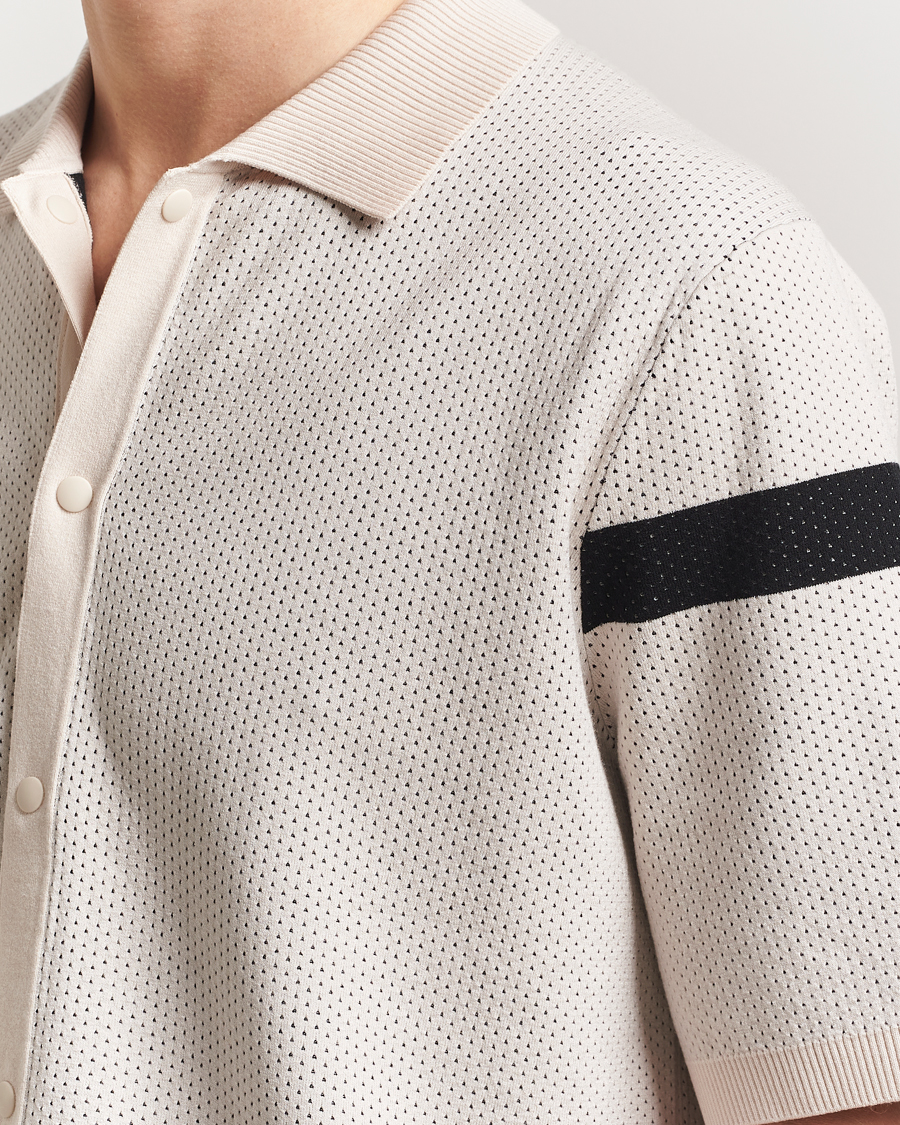 Uomini | Camicie | J.Lindeberg | Rayne Short Sleeve Knitted Shirt Moonbeam