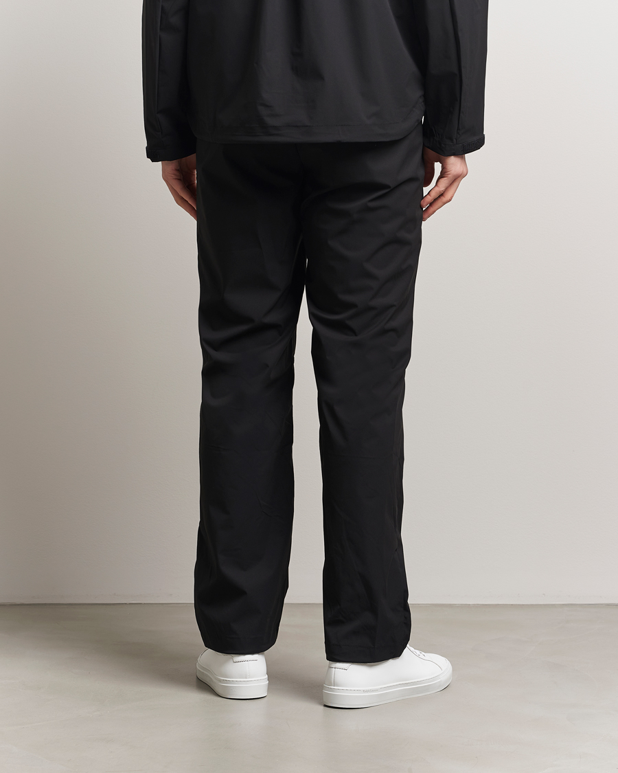 Uomini | Pantaloni | RAINS | Mito Lightweight Pants Black