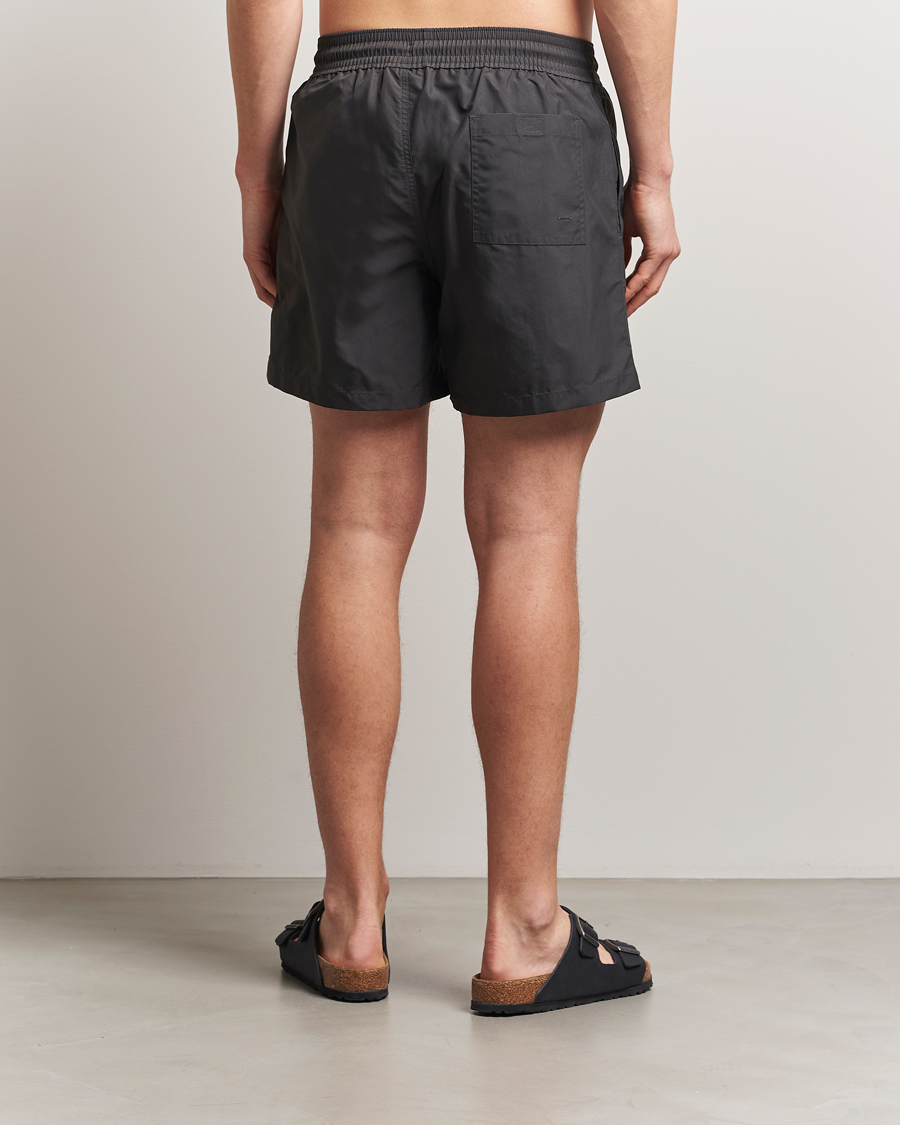 Uomini | Costumi da bagno | Colorful Standard | Classic Organic Swim Shorts Lava Grey