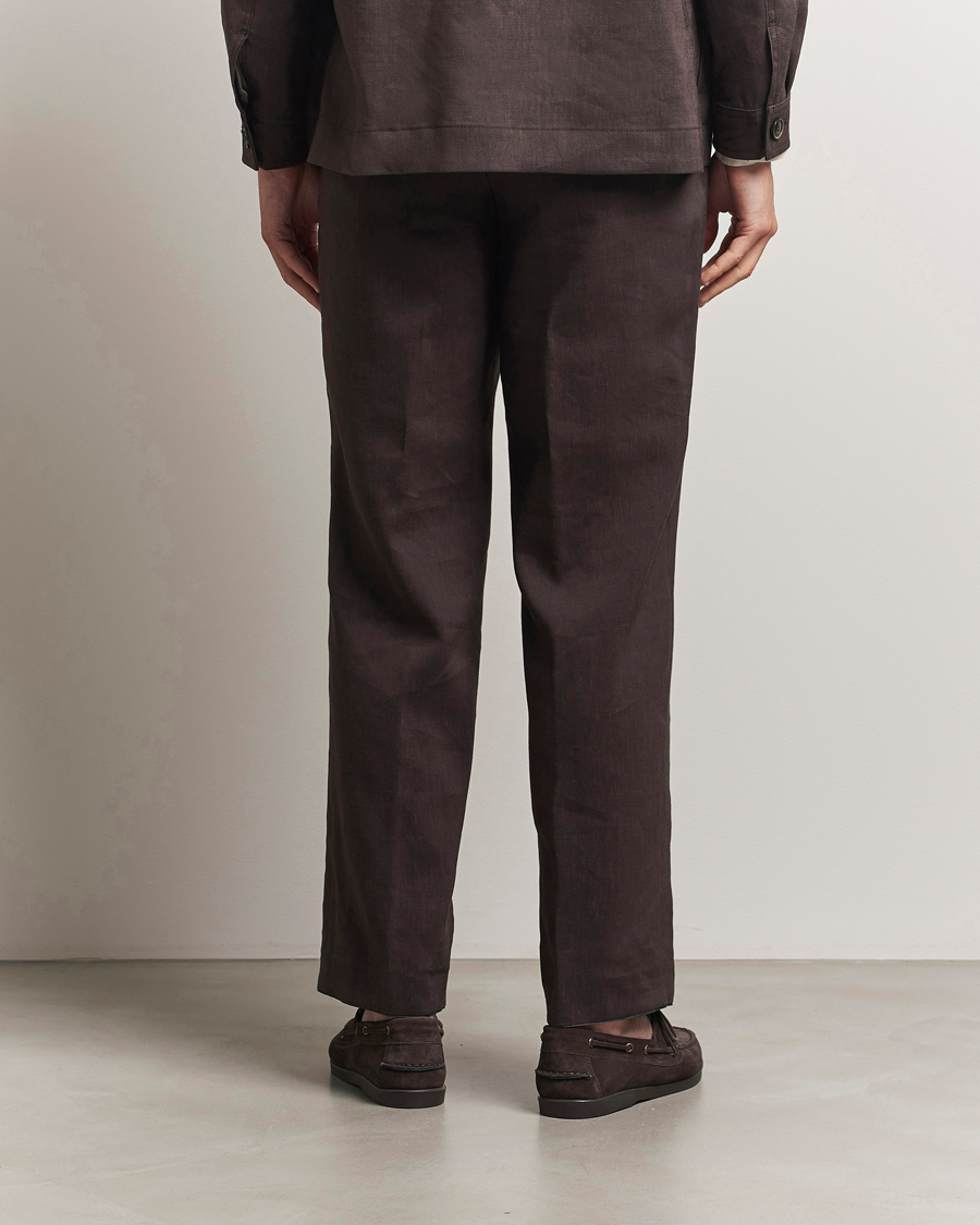 Uomini | Pantaloni | BOSS CAMEL | Port Linen Double Pleated Trousers Dark Brown