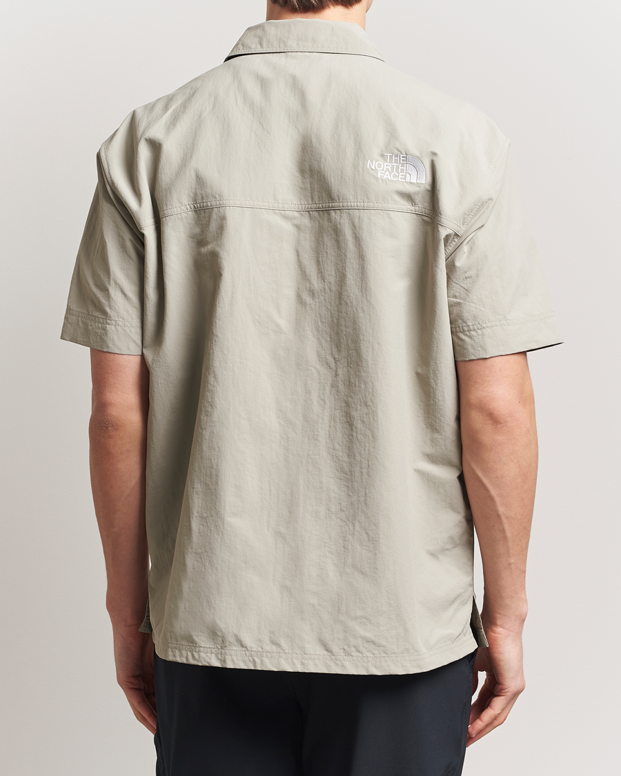 Uomini | Camicie | The North Face | NSE Summer Camp Shirt Clay Grey