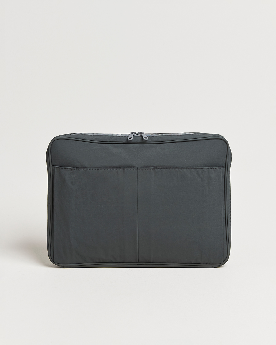 Uomini | mazi untitled Nylon Laptop Pouch 16 Inch Grey | mazi untitled | Nylon Laptop Pouch 16 Inch Grey