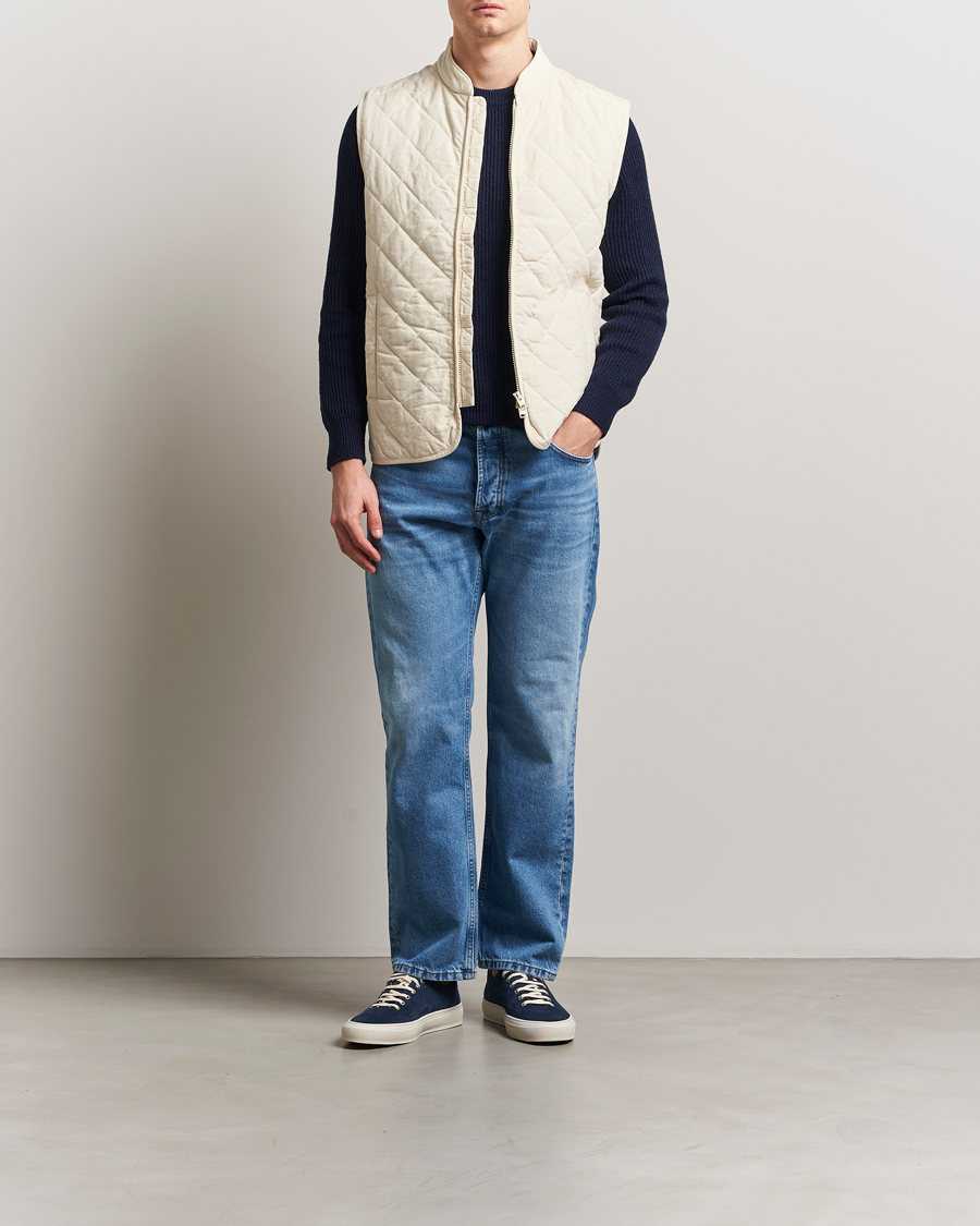 Uomini | Giacche | Morris | Teddy Quilted Cord Vest Khaki