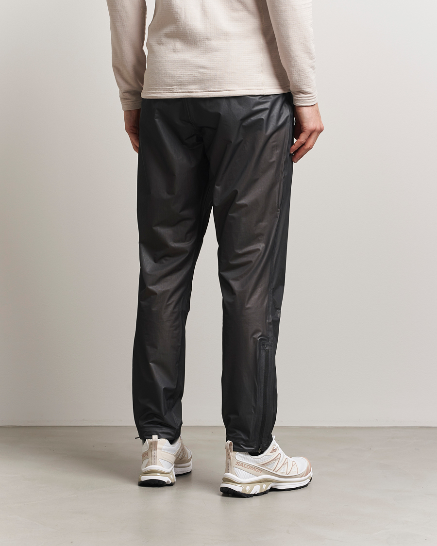 Uomini | Pantaloni | Houdini | The Orange Waterproof Pants True Black